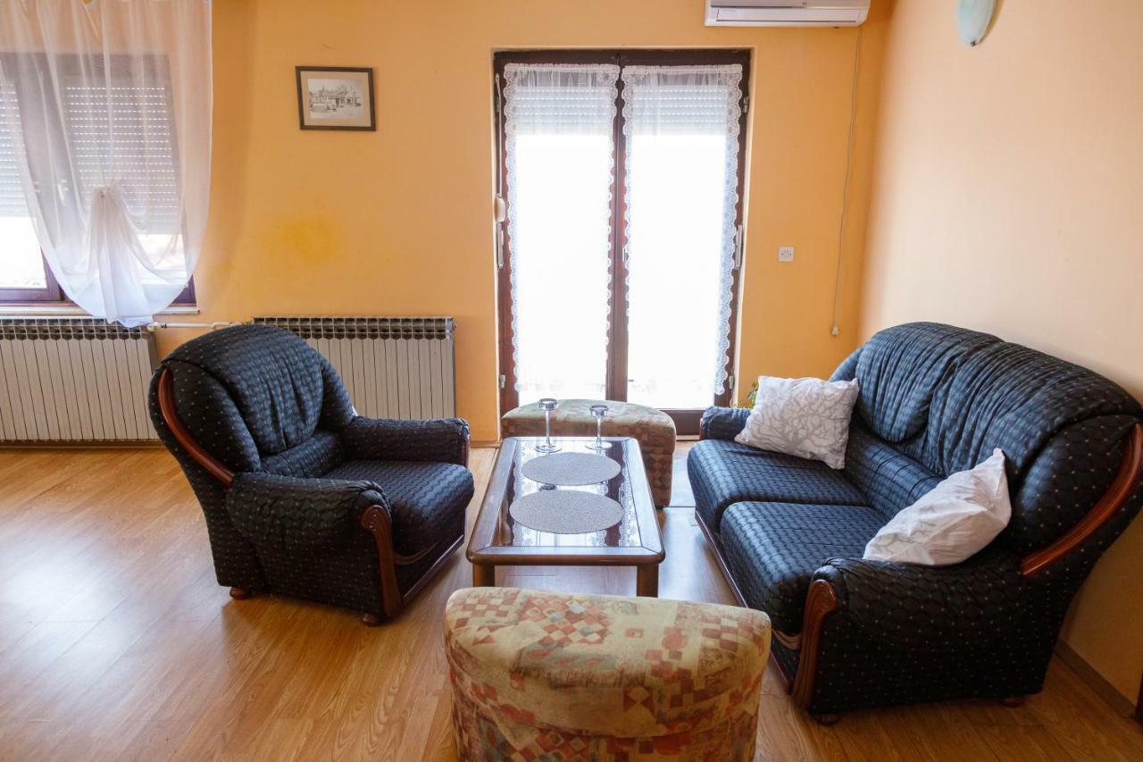 Apartmani Maraton Вуковар Екстериор снимка